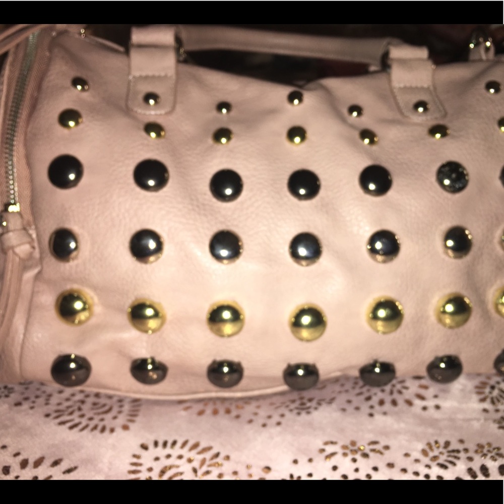 Mauve color hobo